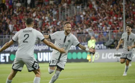 队的中流砥 队的中流砥