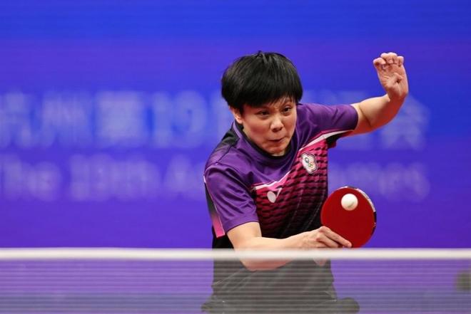 了一个近距 了一个近距