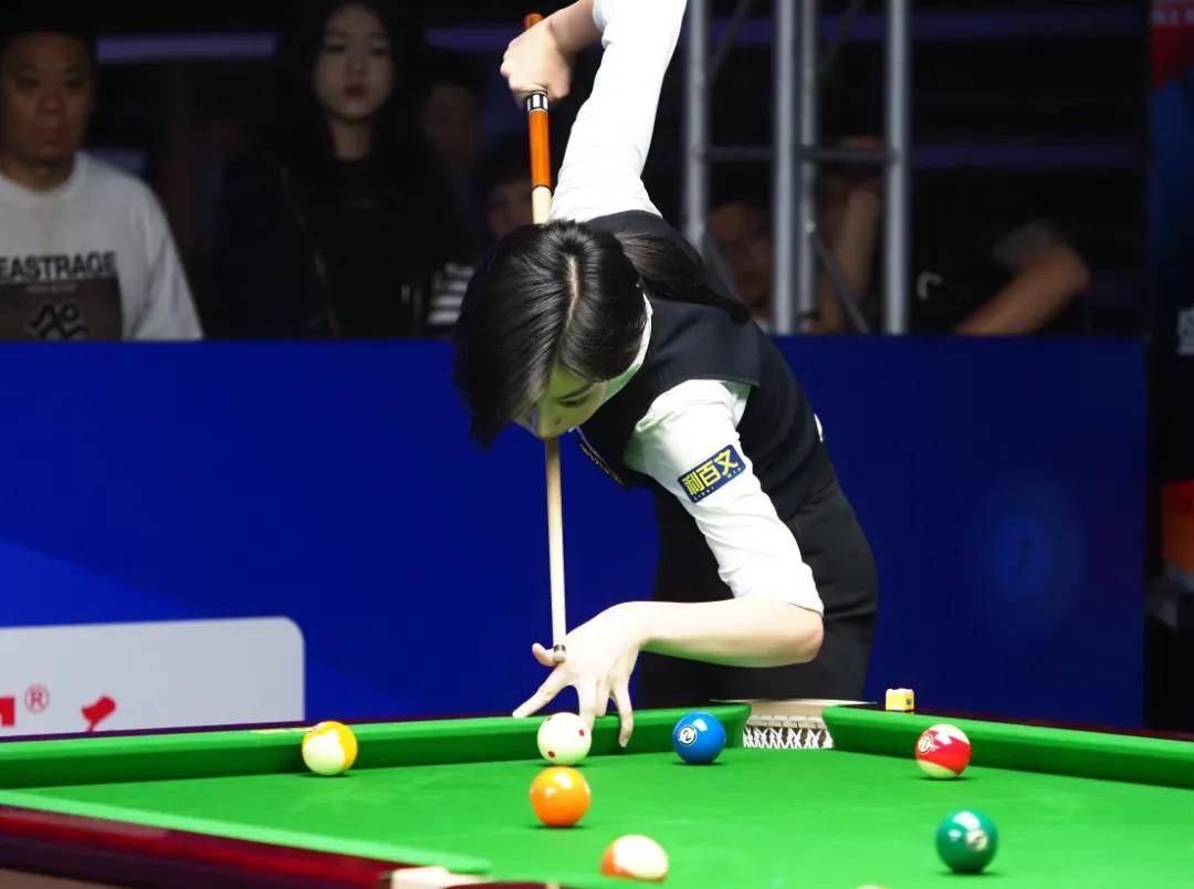 前铺设的舞 前铺设的舞