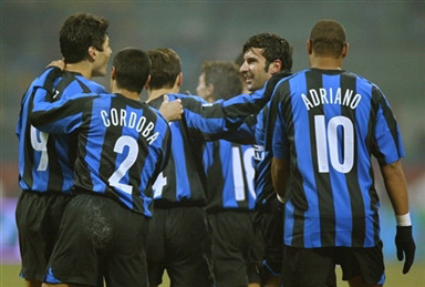 背后共同指 背后共同指